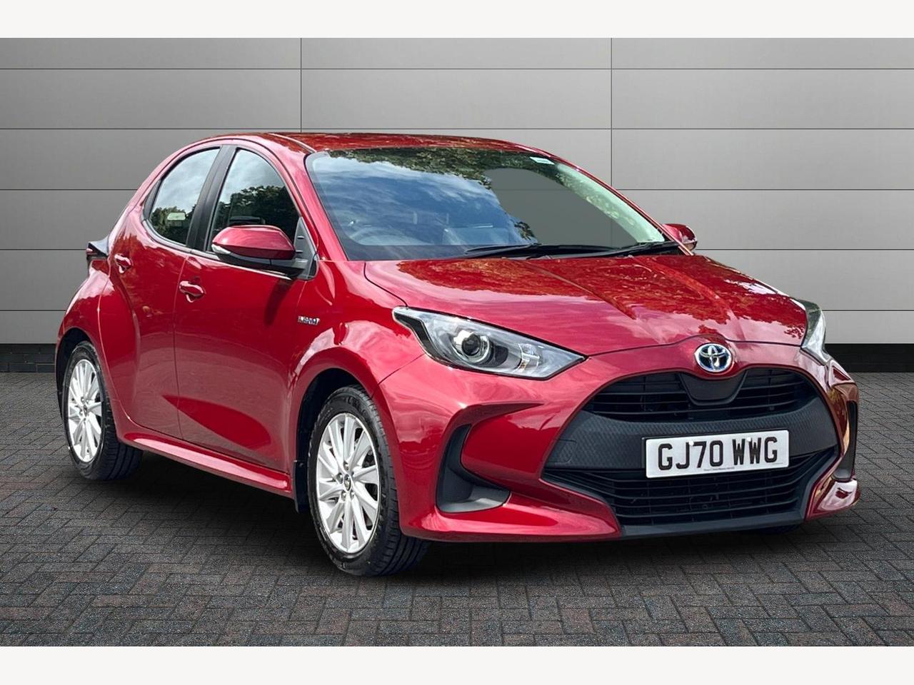 Main listing image - Toyota Yaris