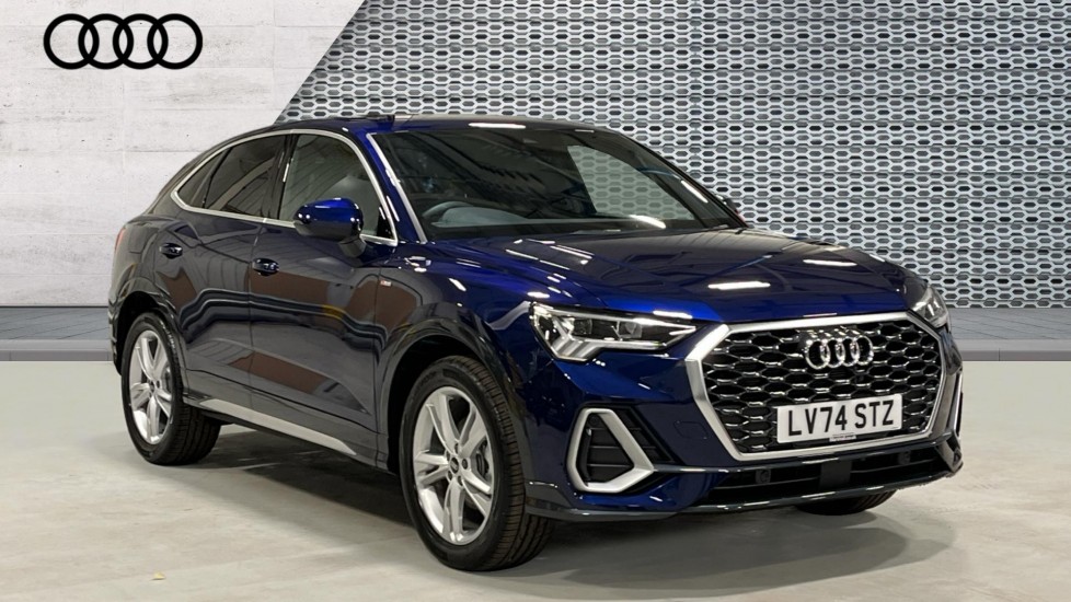 Main listing image - Audi Q3