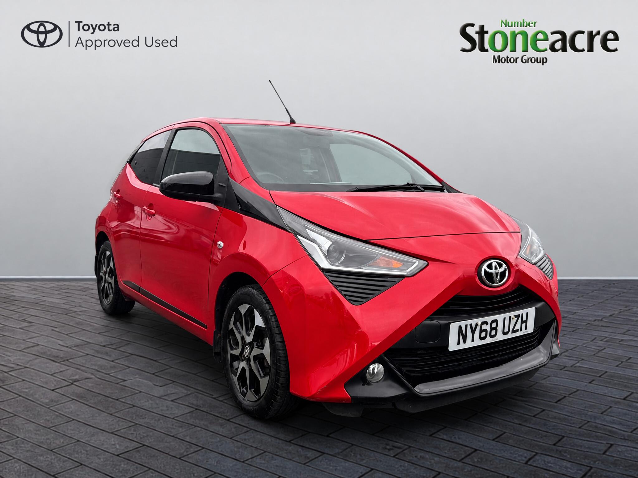 Main listing image - Toyota Aygo