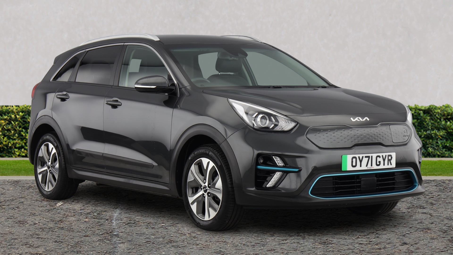 Main listing image - Kia e-Niro