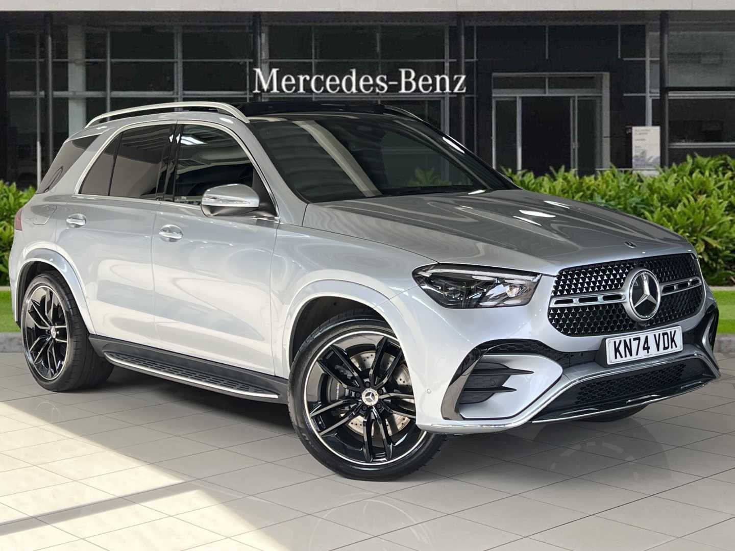 Main listing image - Mercedes-Benz GLE