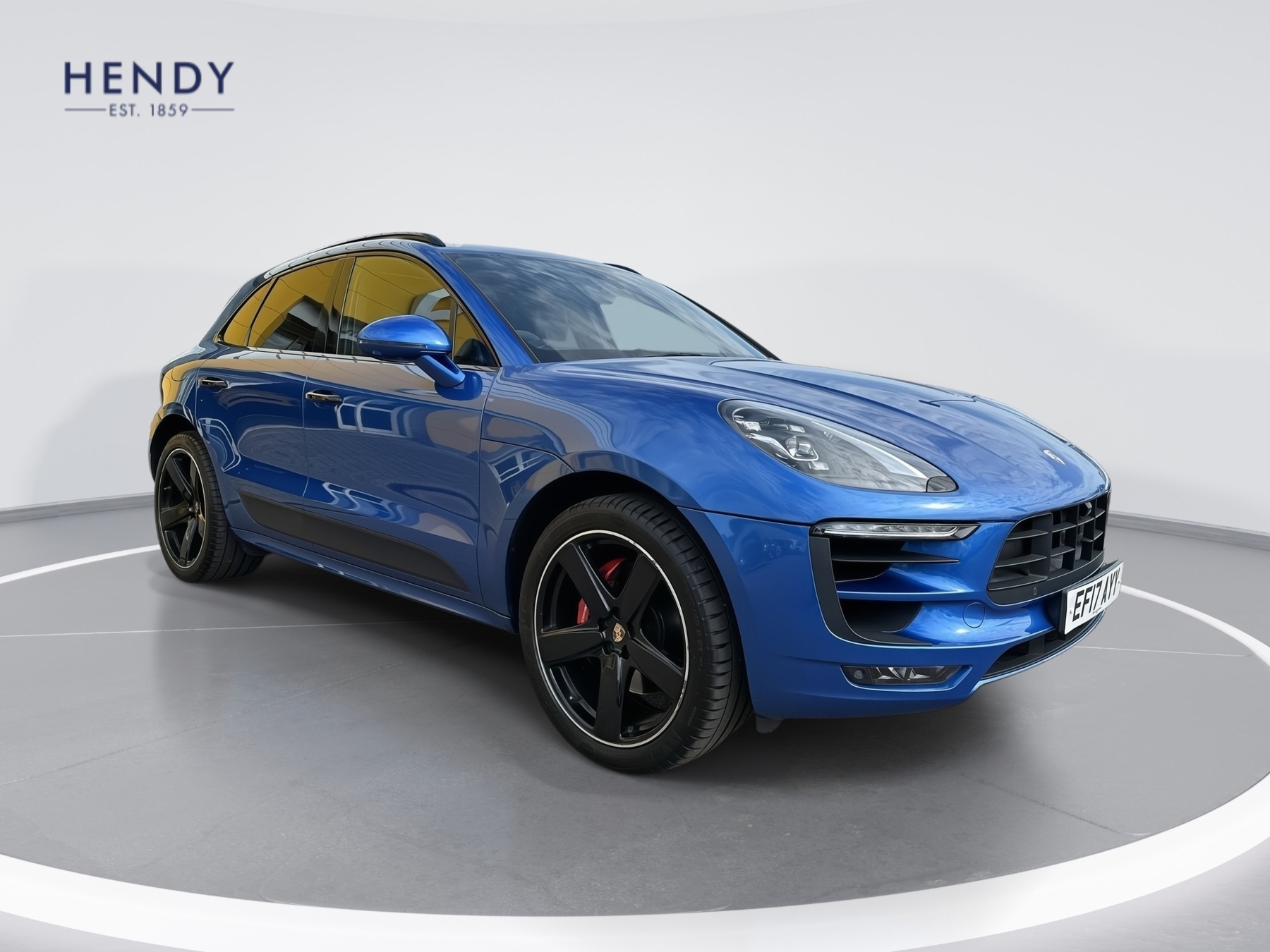 Main listing image - Porsche Macan