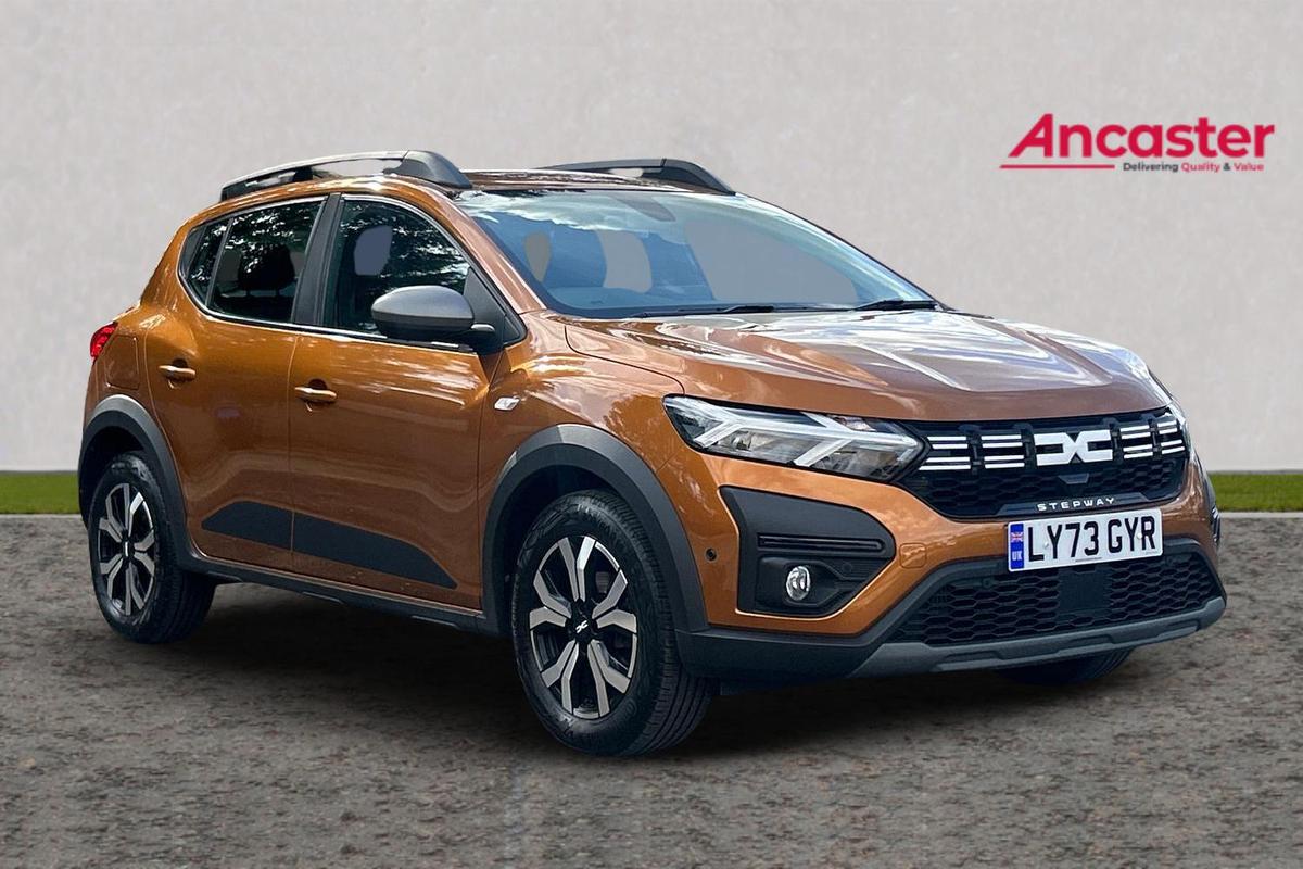 Main listing image - Dacia Sandero Stepway