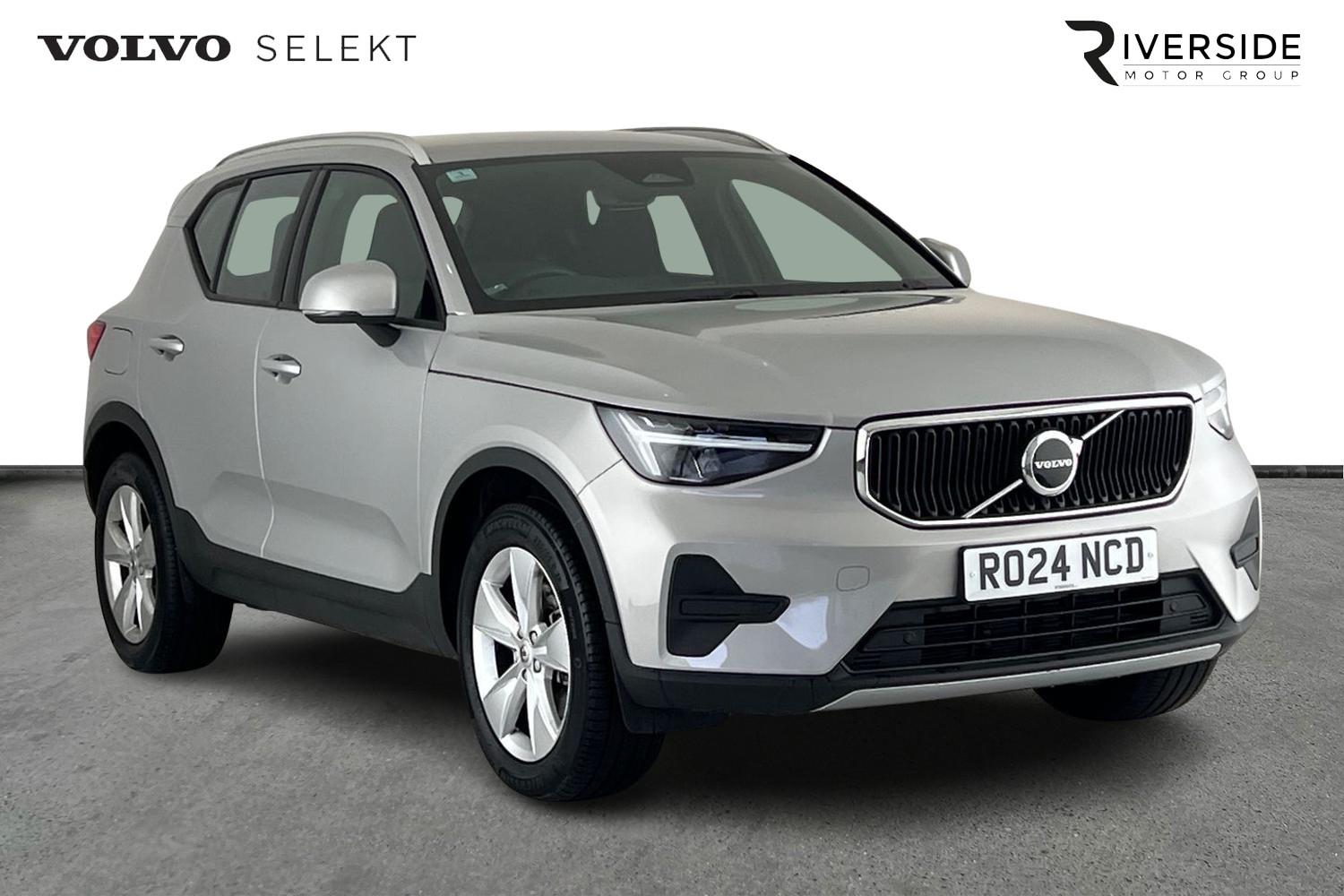 Main listing image - Volvo XC40