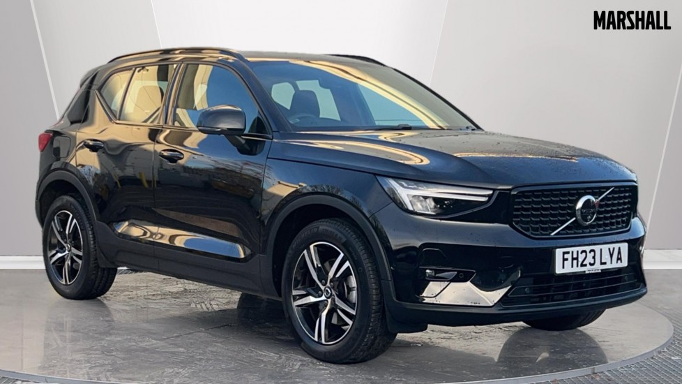 Main listing image - Volvo XC40