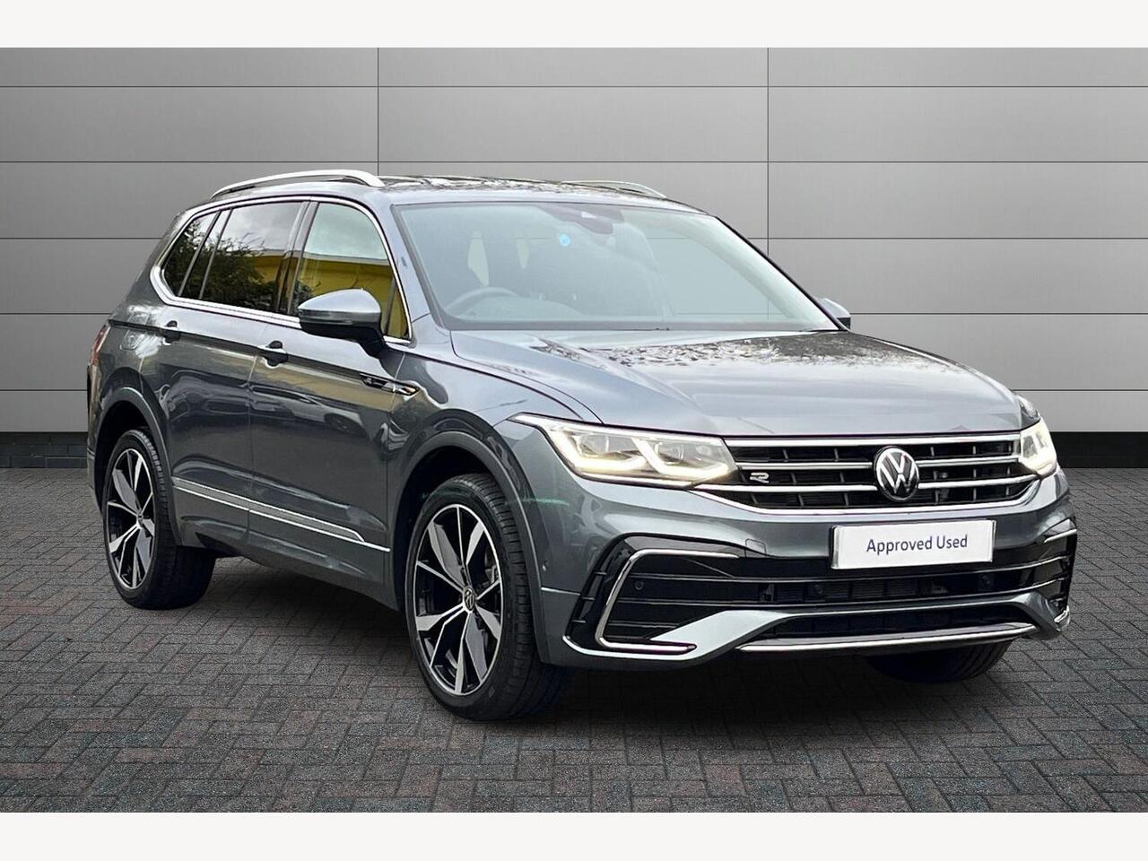 Main listing image - Volkswagen Tiguan Allspace