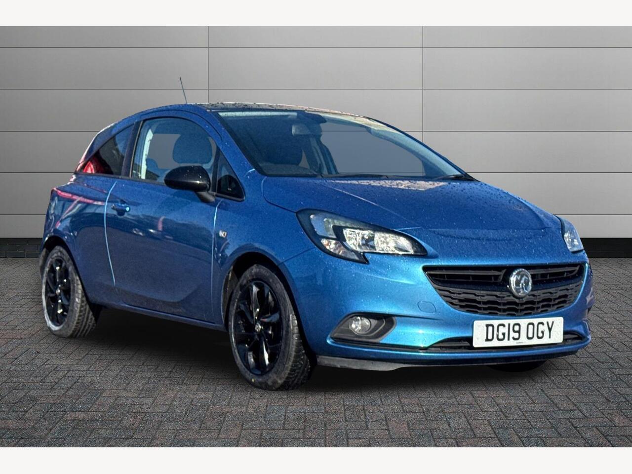 Main listing image - Vauxhall Corsa