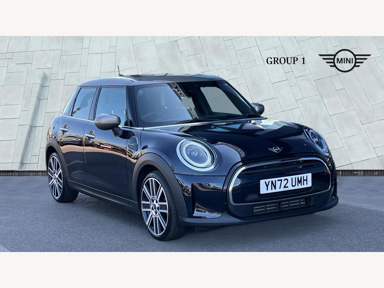 Main listing image - MINI Hatchback 5dr