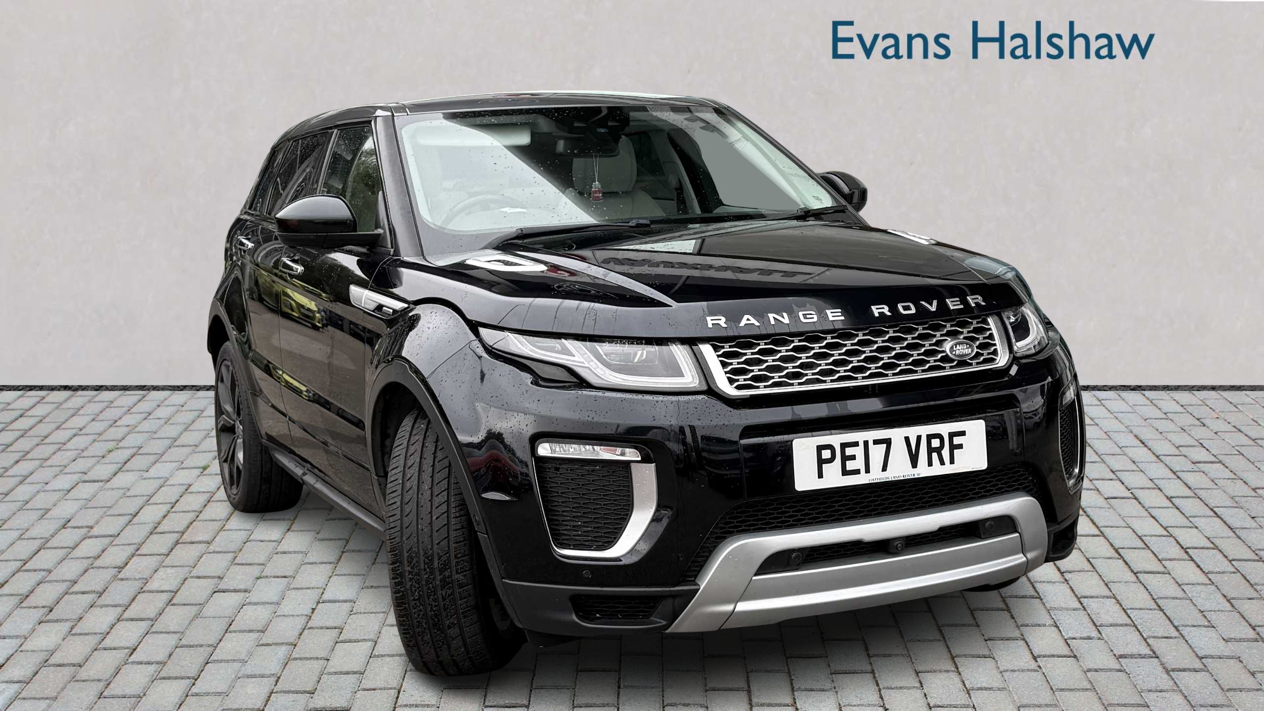 Main listing image - Land Rover Range Rover Evoque