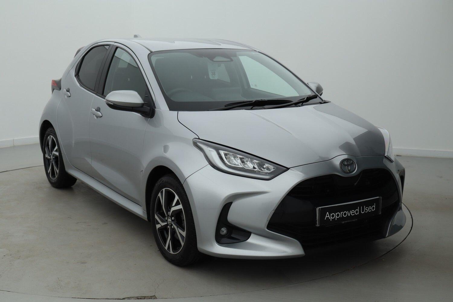 Main listing image - Toyota Yaris
