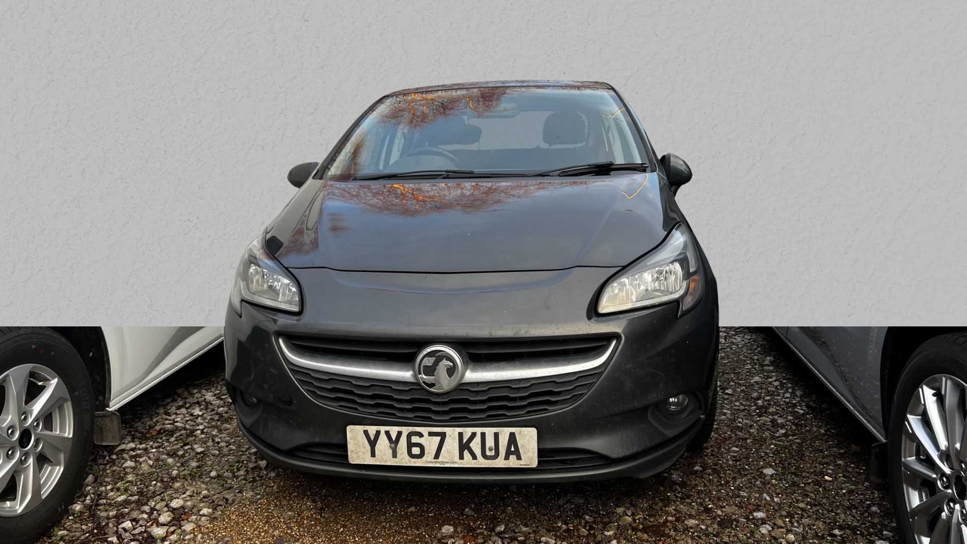 Main listing image - Vauxhall Corsa