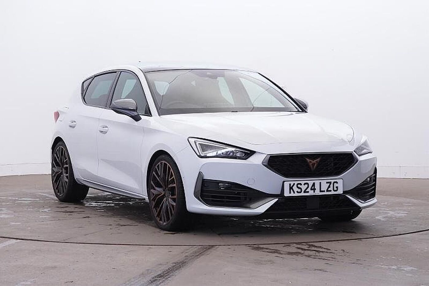 Main listing image - Cupra Leon