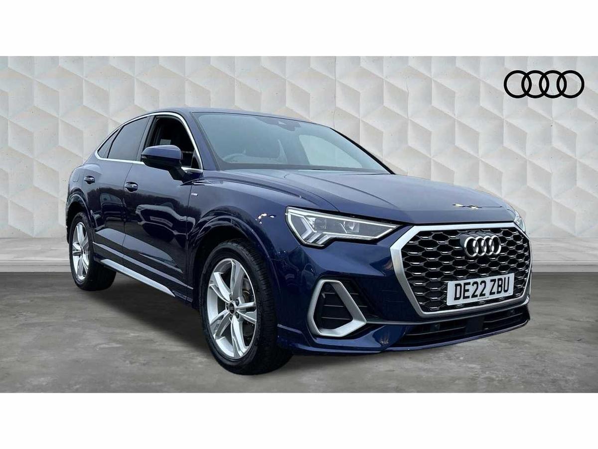 Main listing image - Audi Q3