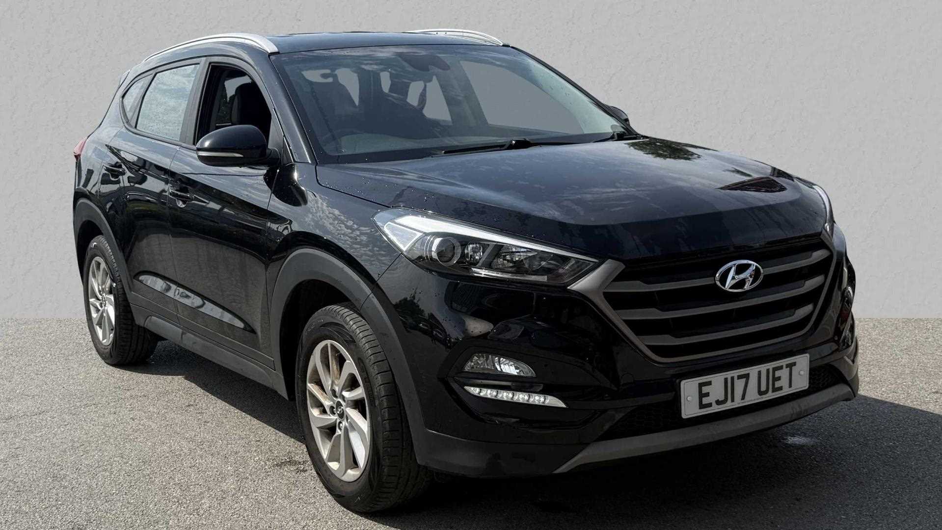 Main listing image - Hyundai Tucson
