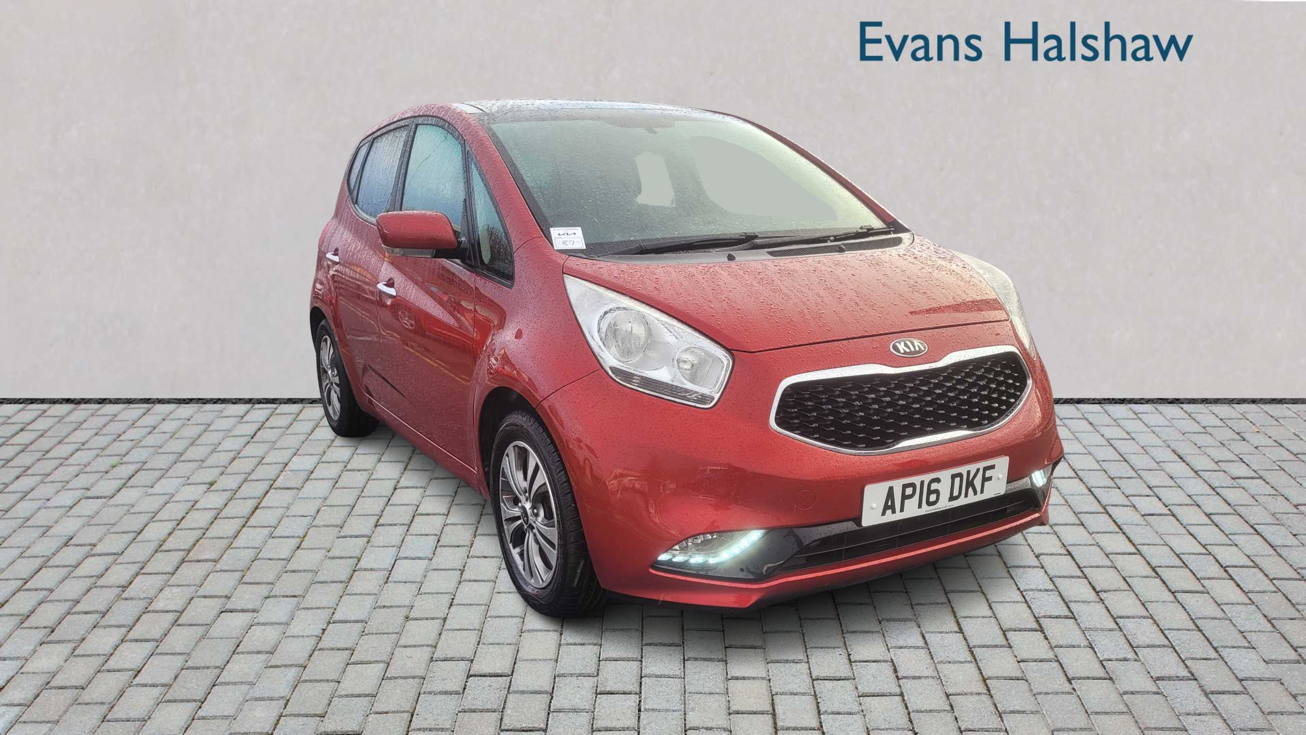 Main listing image - Kia Venga