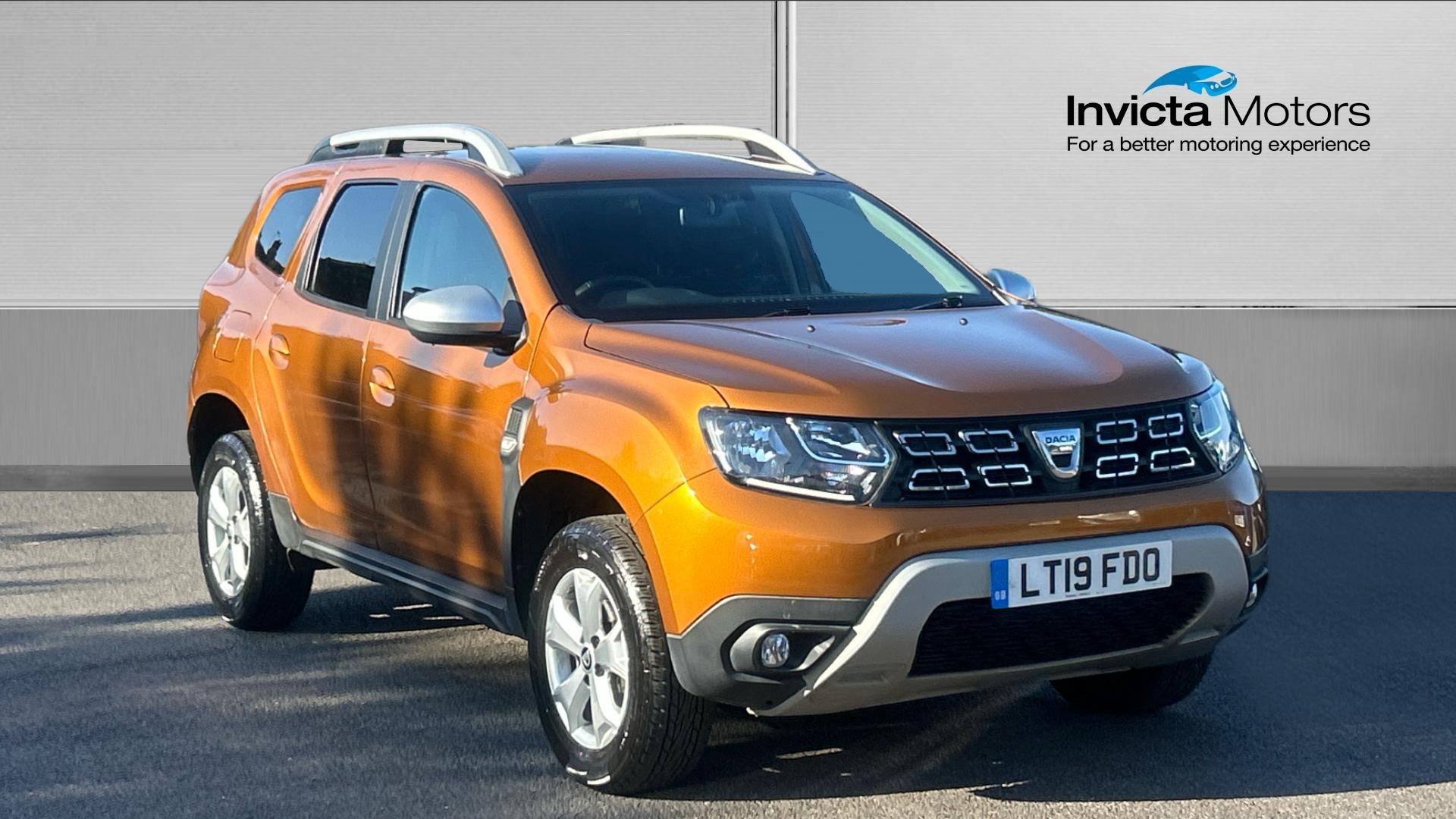 Main listing image - Dacia Duster
