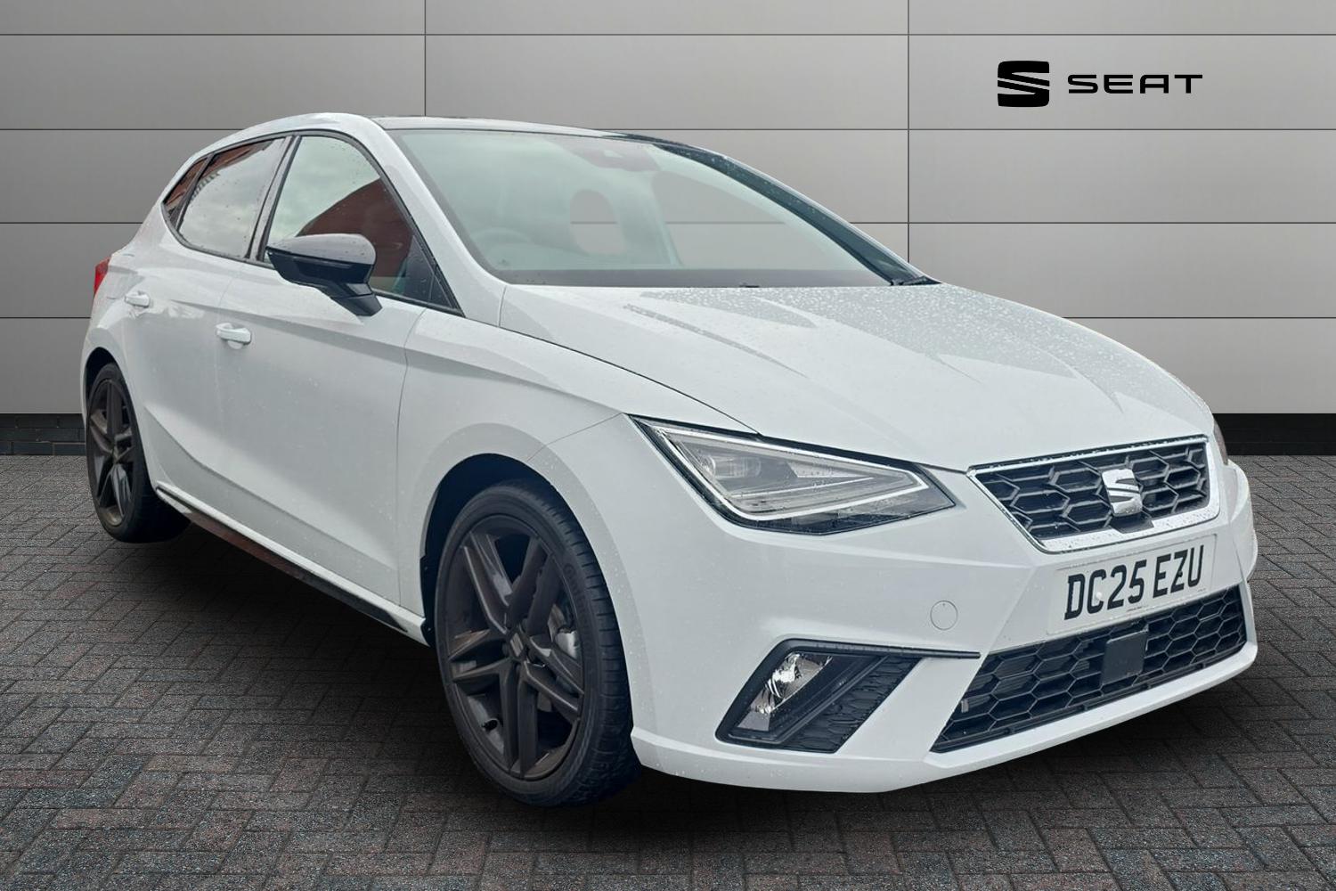 Main listing image - SEAT Ibiza