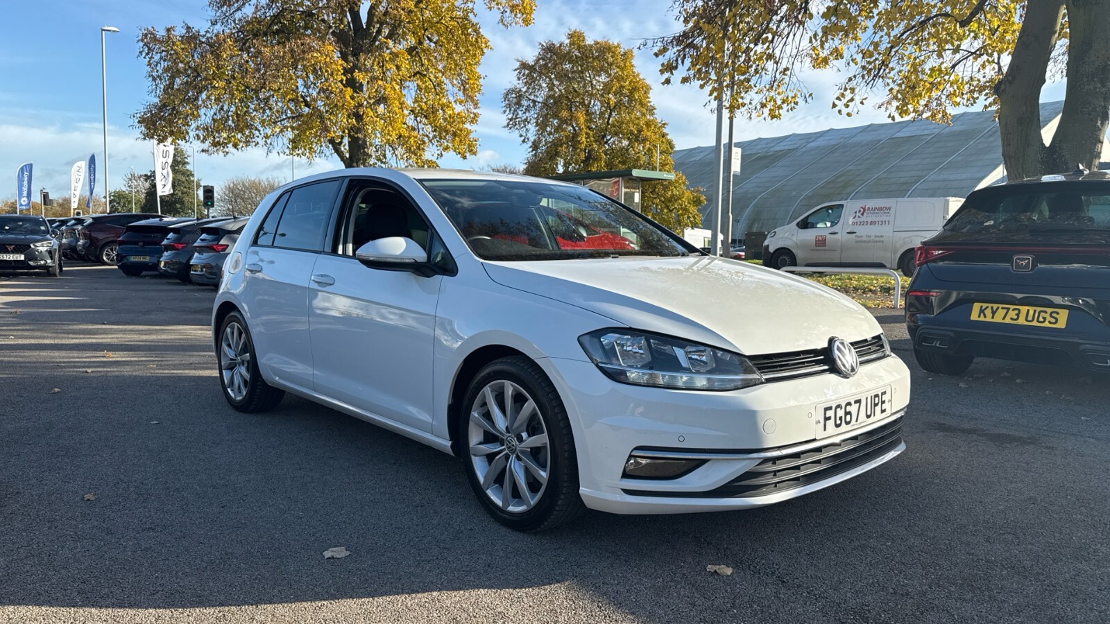 Main listing image - Volkswagen Golf