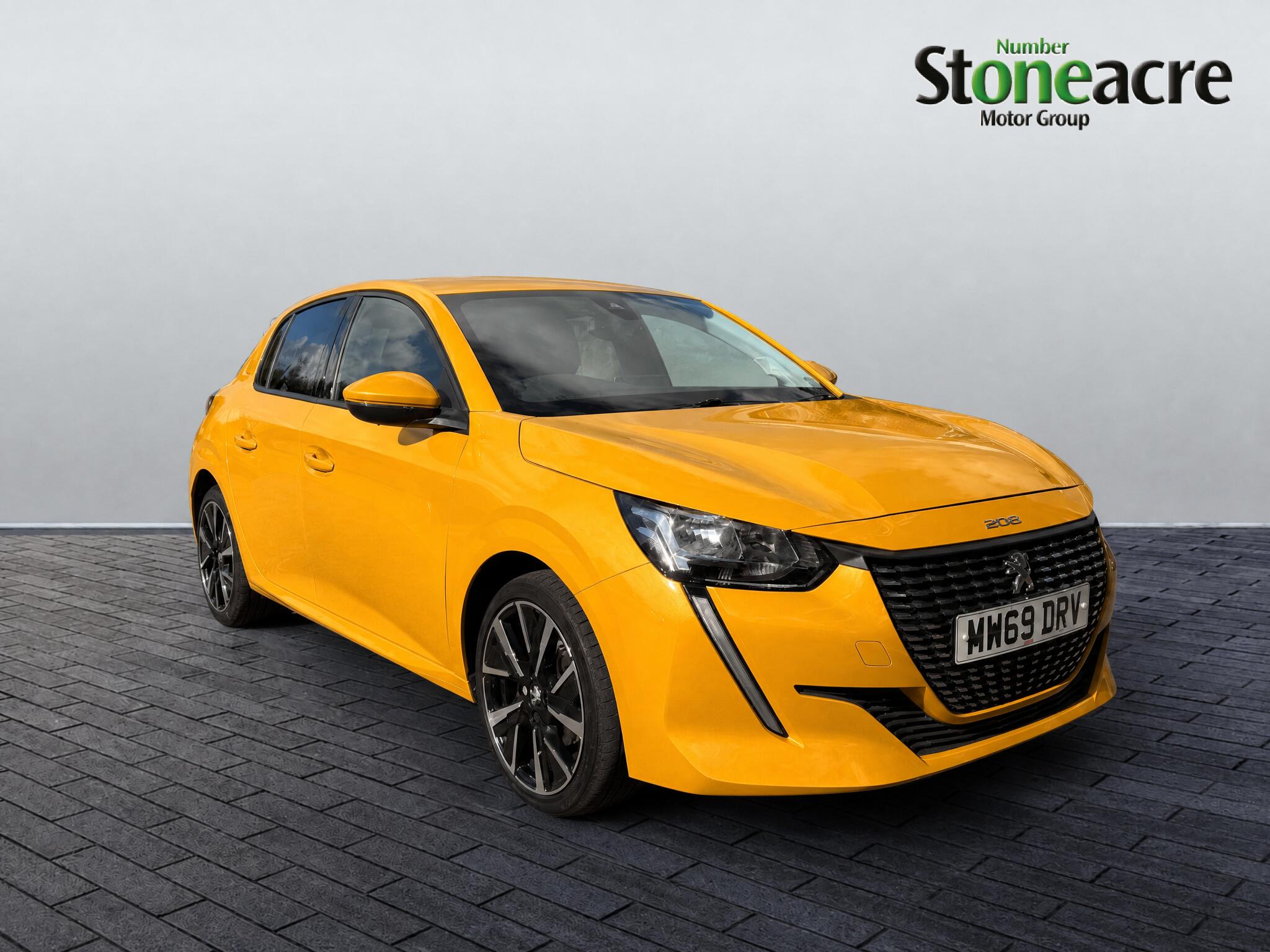 Main listing image - Peugeot 208