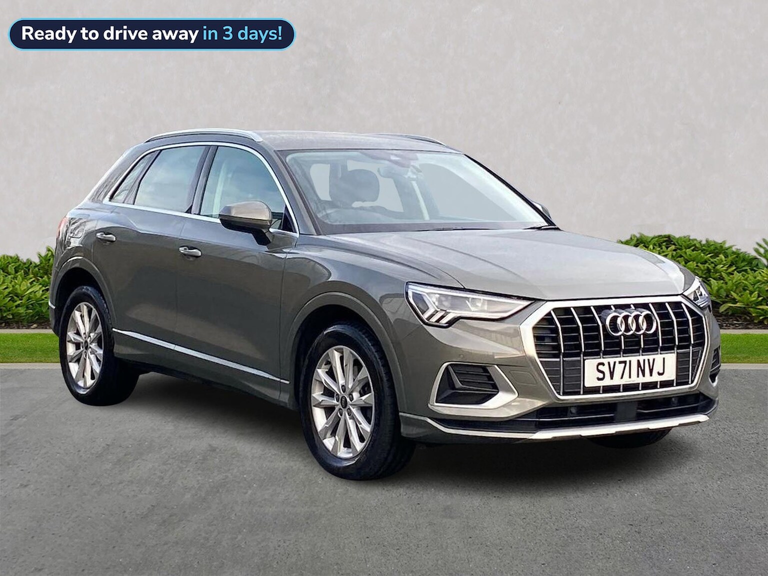 Main listing image - Audi Q3