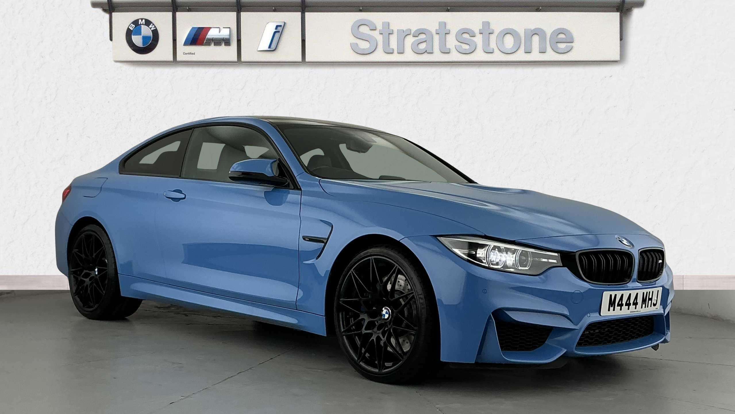 Main listing image - BMW M4