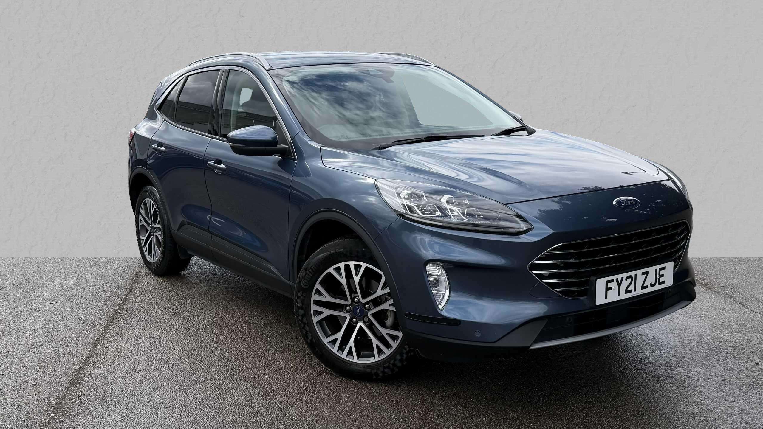 Main listing image - Ford Kuga