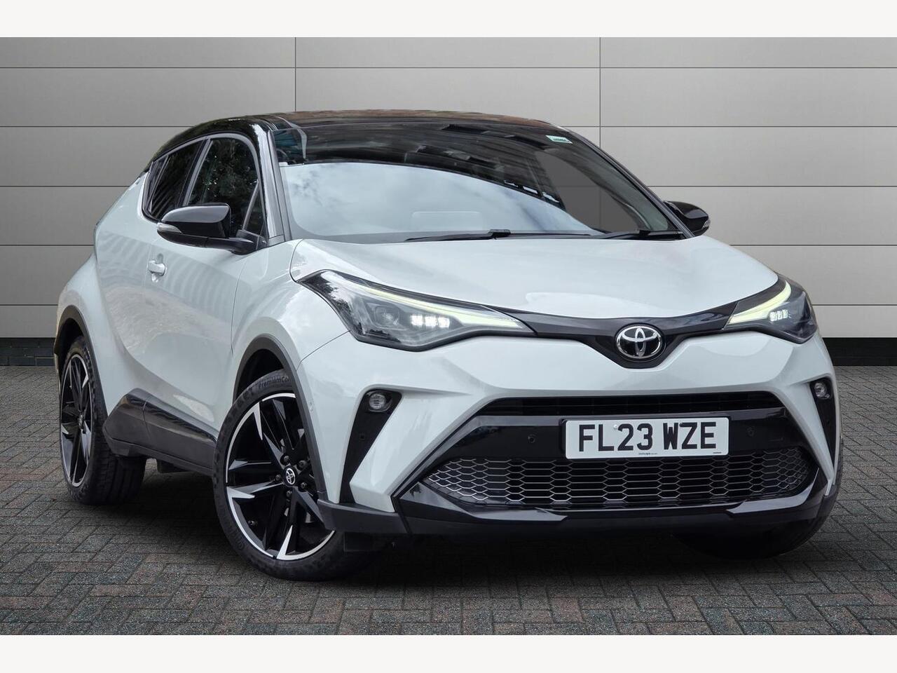 Main listing image - Toyota C-HR