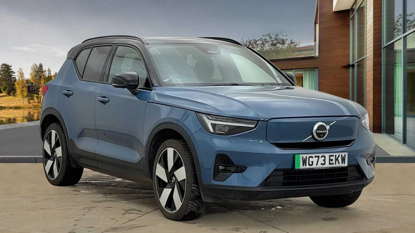 Main listing image - Volvo XC40 Recharge