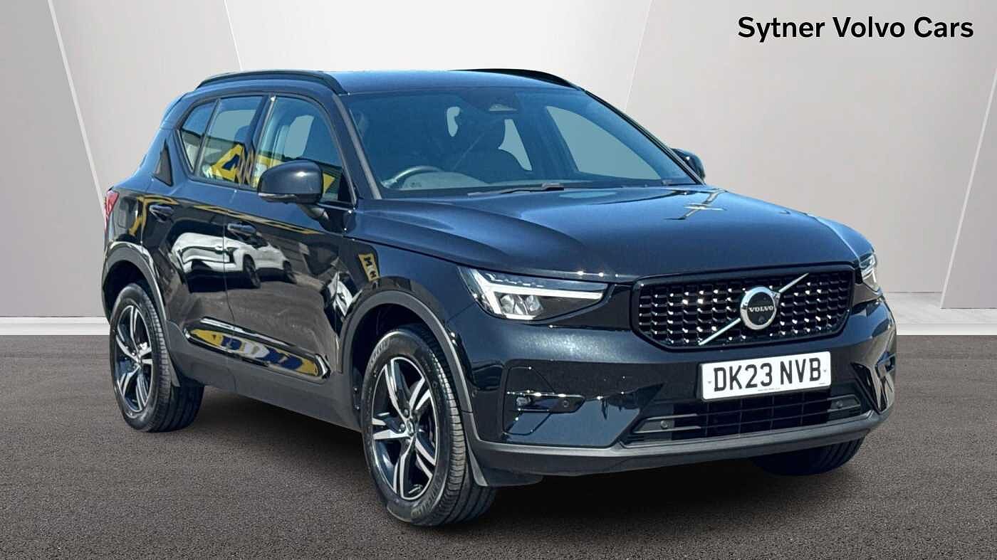 Main listing image - Volvo XC40