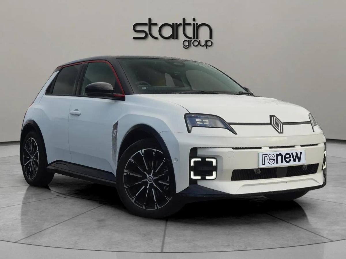 Main listing image - Renault 5