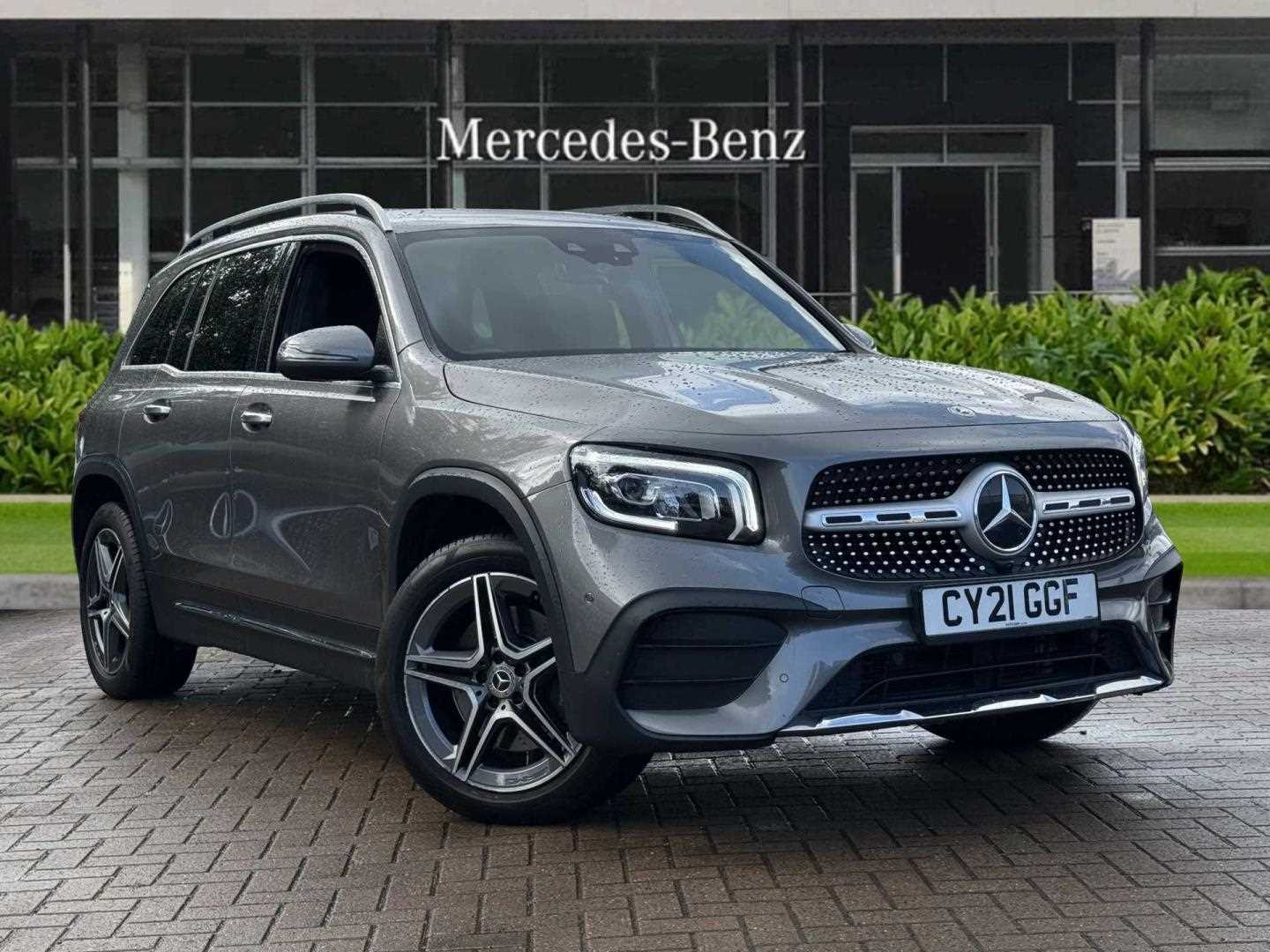 Main listing image - Mercedes-Benz GLB