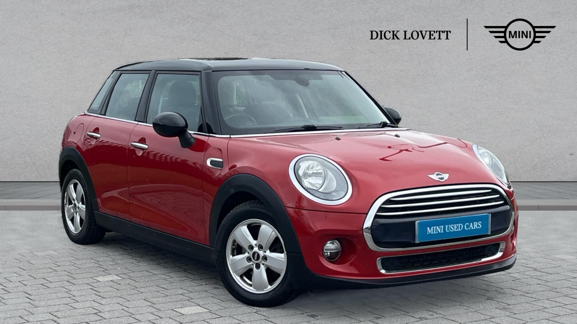 Main listing image - MINI Hatchback 5dr
