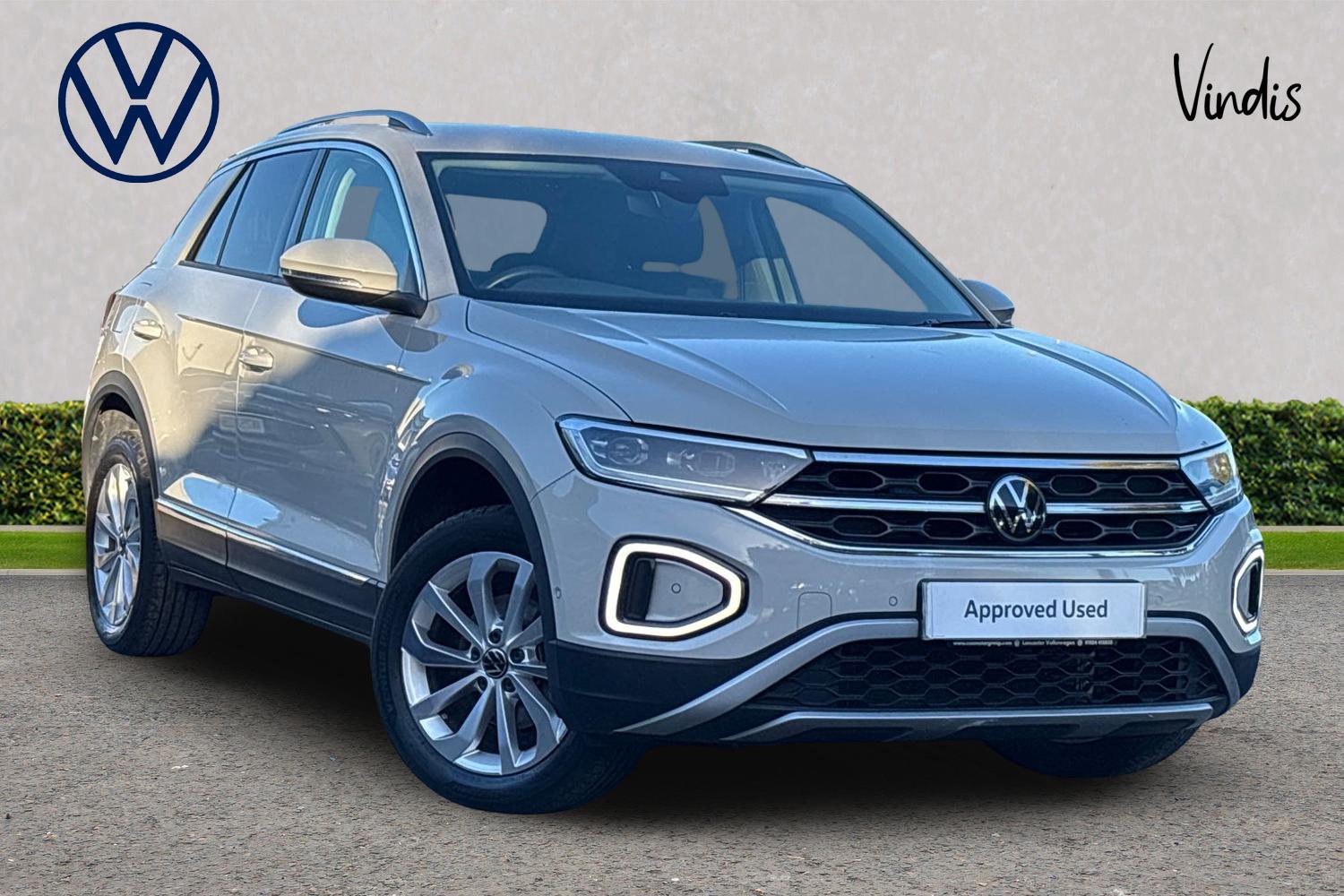 Main listing image - Volkswagen T-Roc