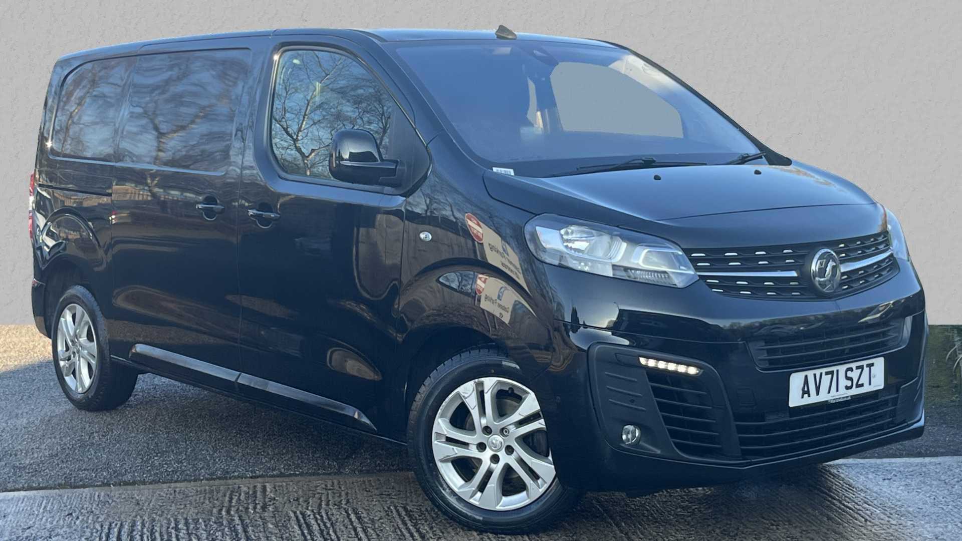 Main listing image - Vauxhall Vivaro