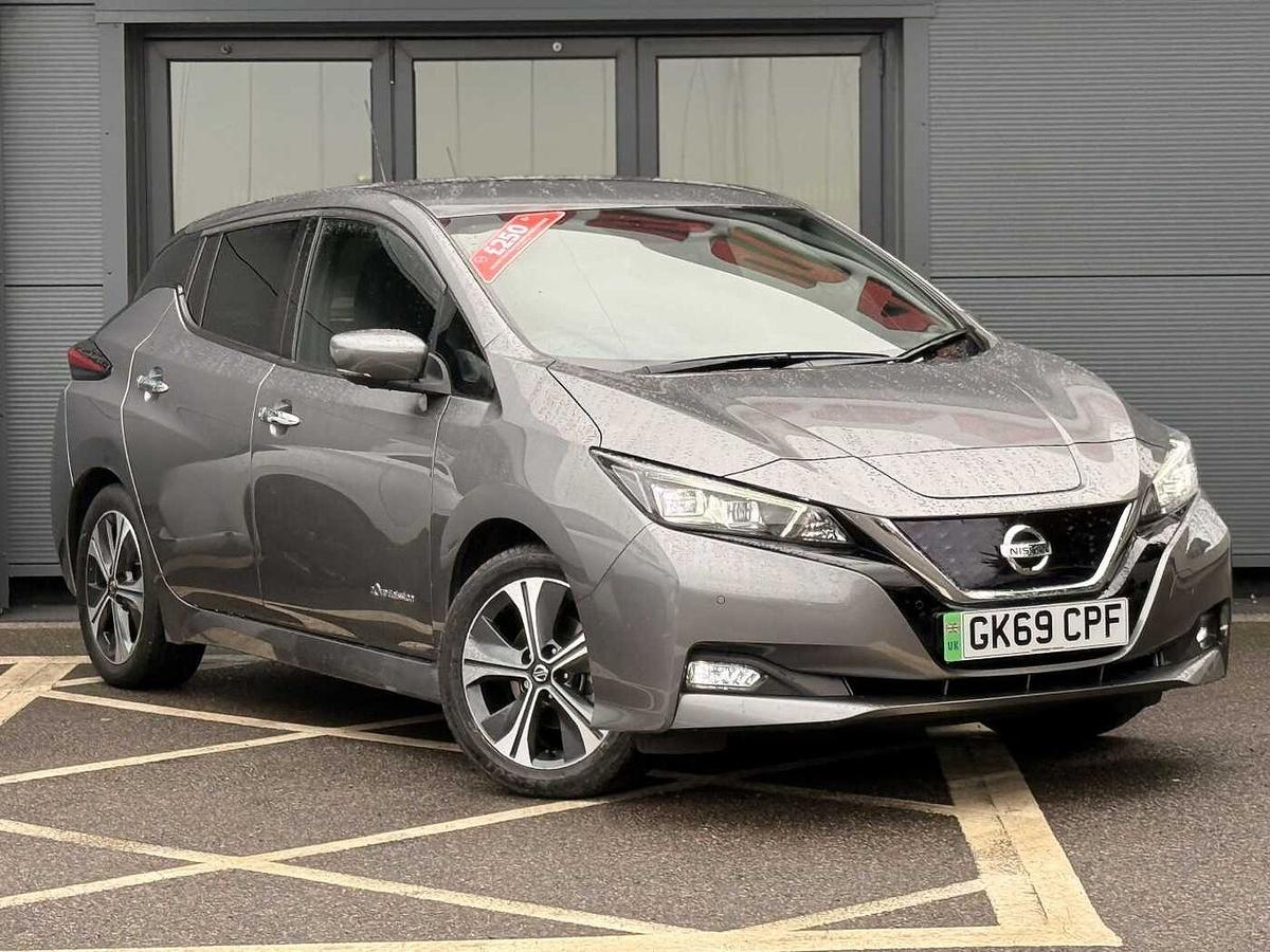 Main listing image - Nissan Leaf