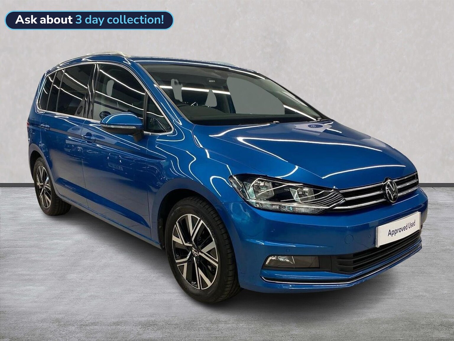 Main listing image - Volkswagen Touran