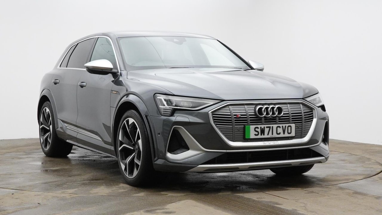 Main listing image - Audi e-tron S