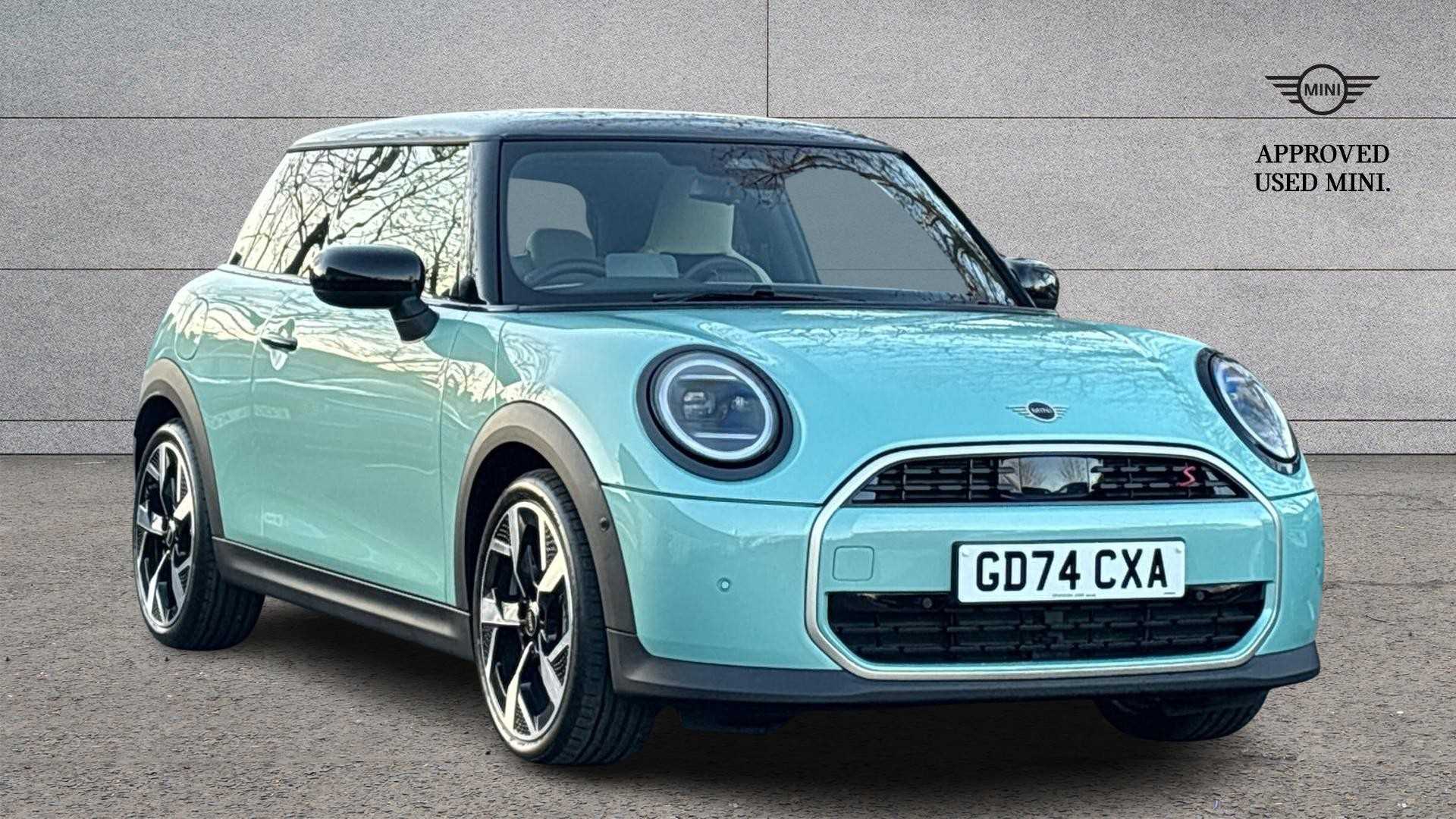 Main listing image - MINI Hatchback