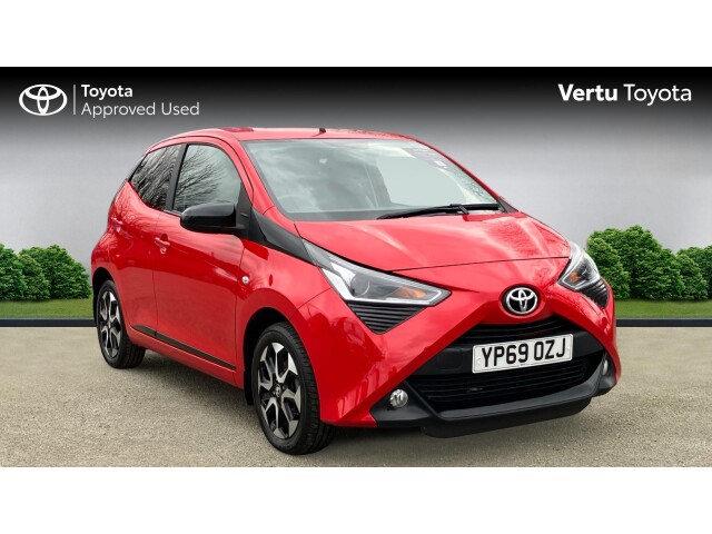 Main listing image - Toyota Aygo
