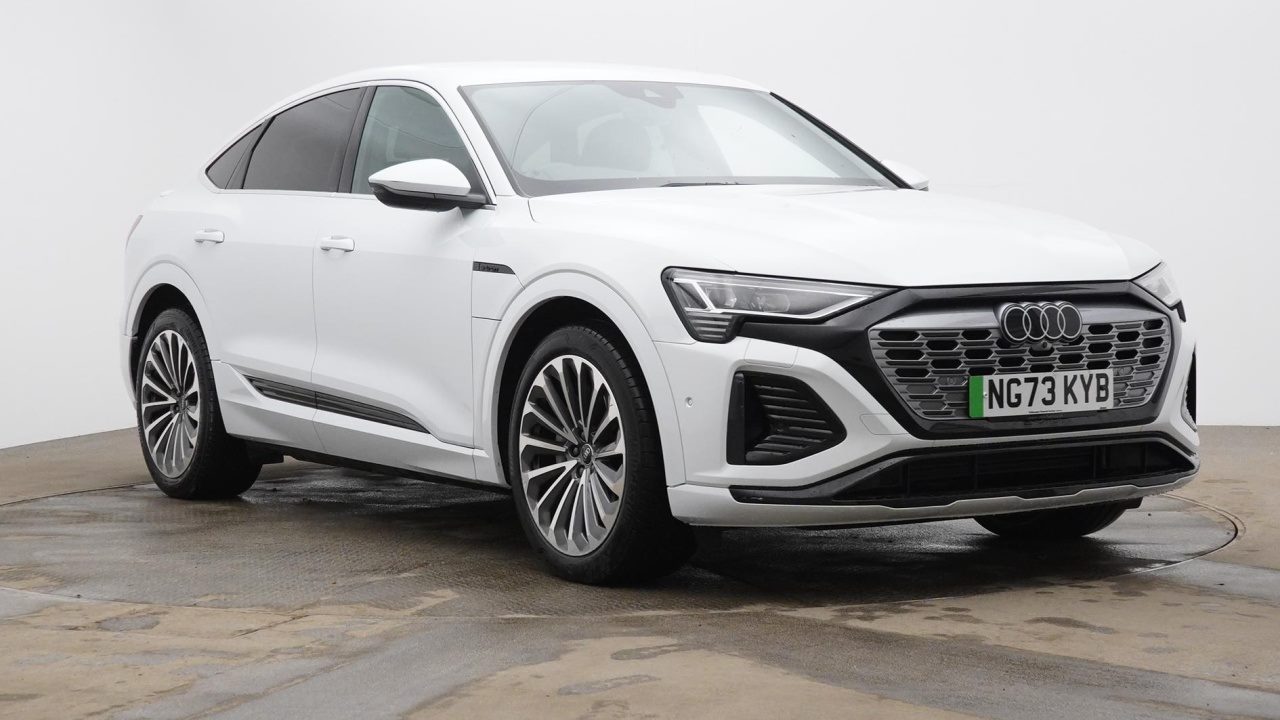 Main listing image - Audi Q8 e-tron