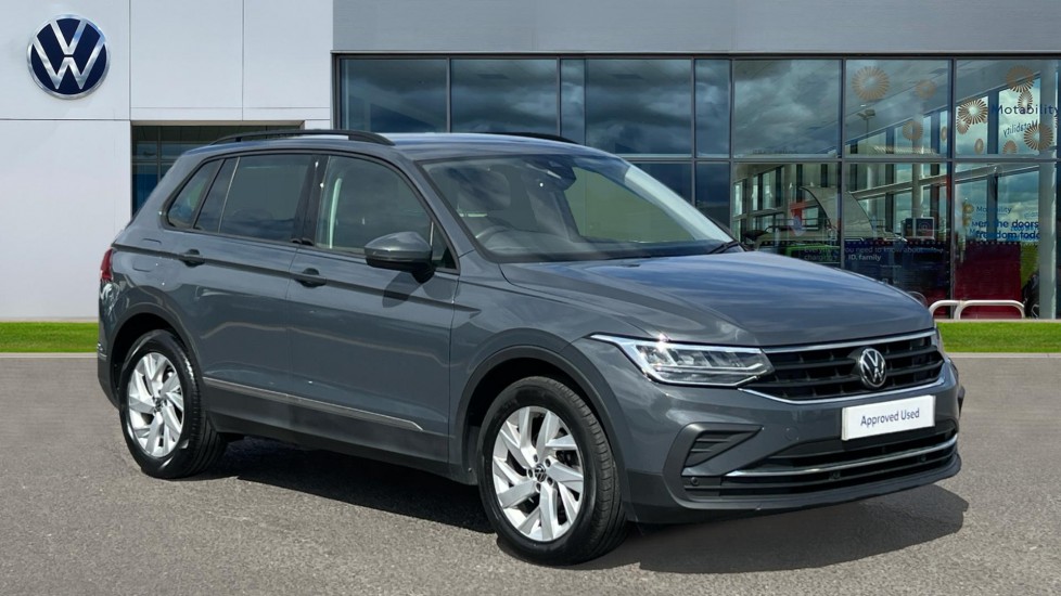 Main listing image - Volkswagen Tiguan
