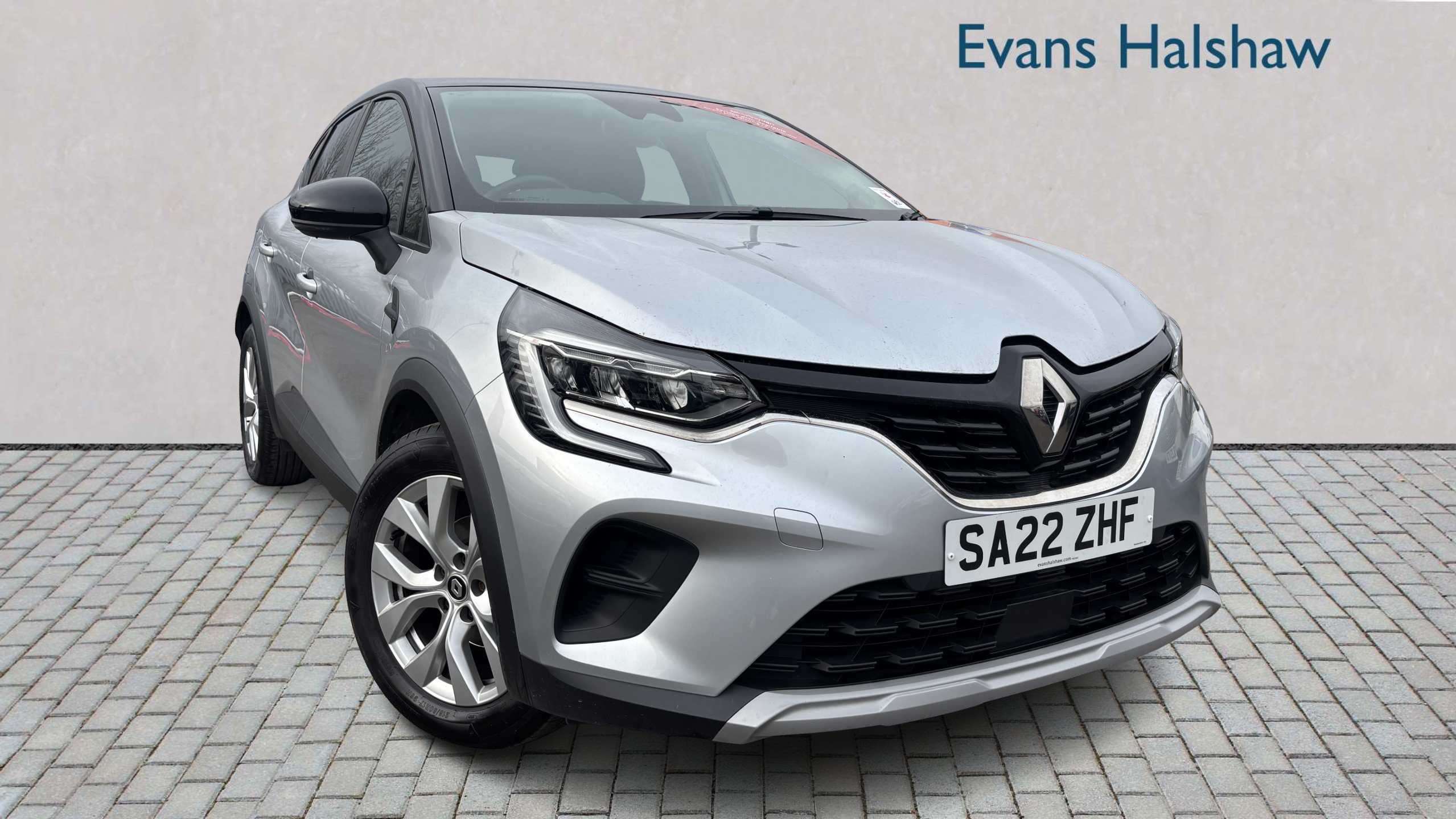 Main listing image - Renault Captur