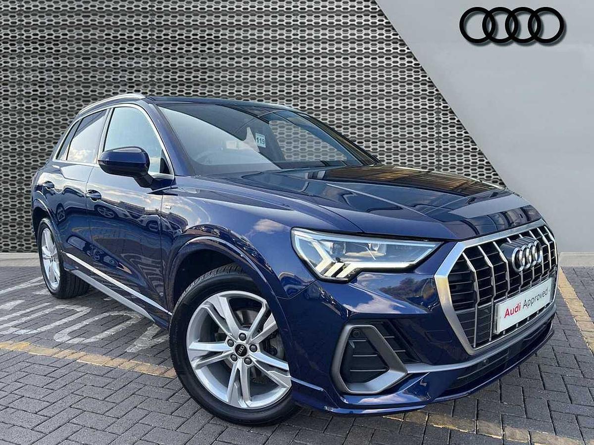 Main listing image - Audi Q3