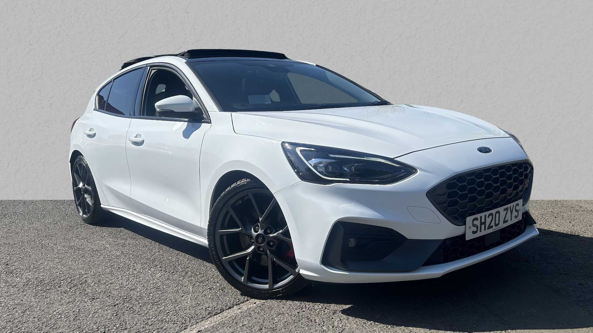 Main listing image - Ford Focus ST
