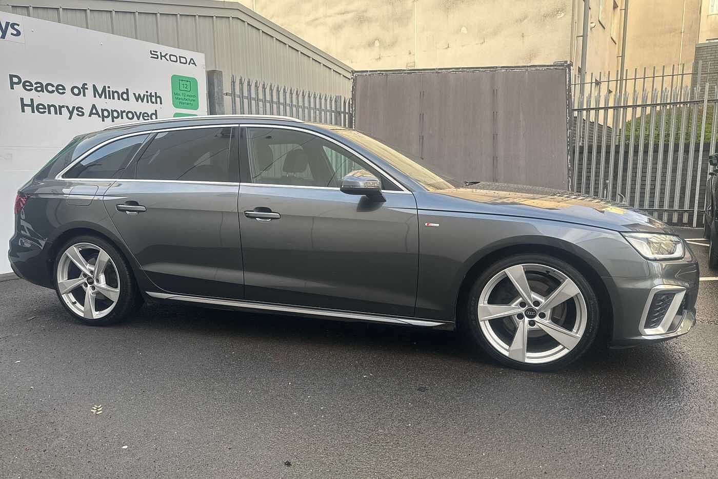 Main listing image - Audi A4 Avant