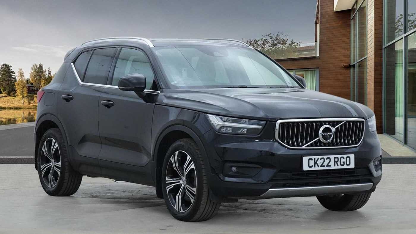 Main listing image - Volvo XC40 Recharge