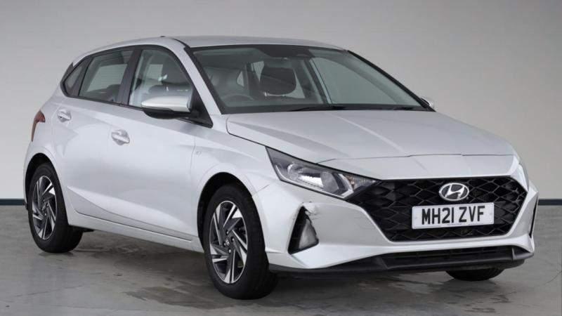 Main listing image - Hyundai i20