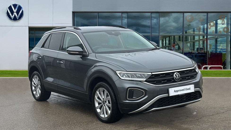 Main listing image - Volkswagen T-Roc