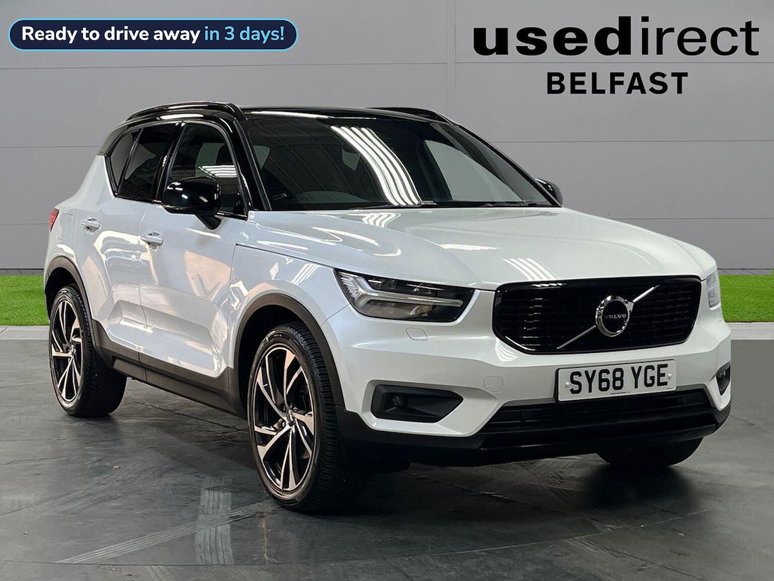 Main listing image - Volvo XC40