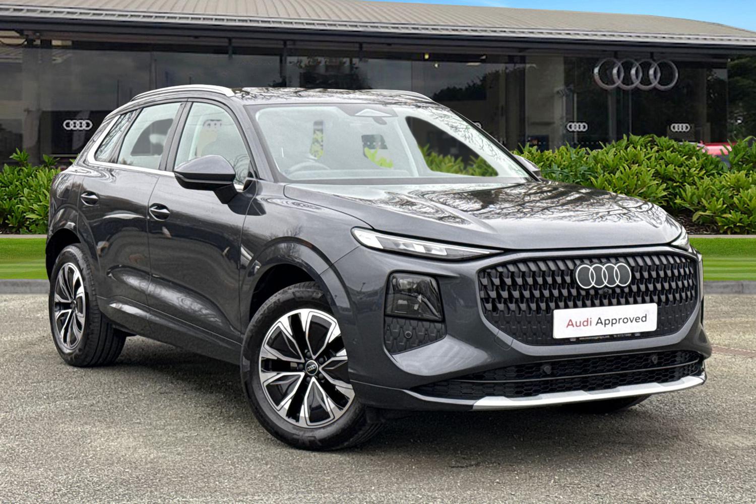 Main listing image - Audi Q3
